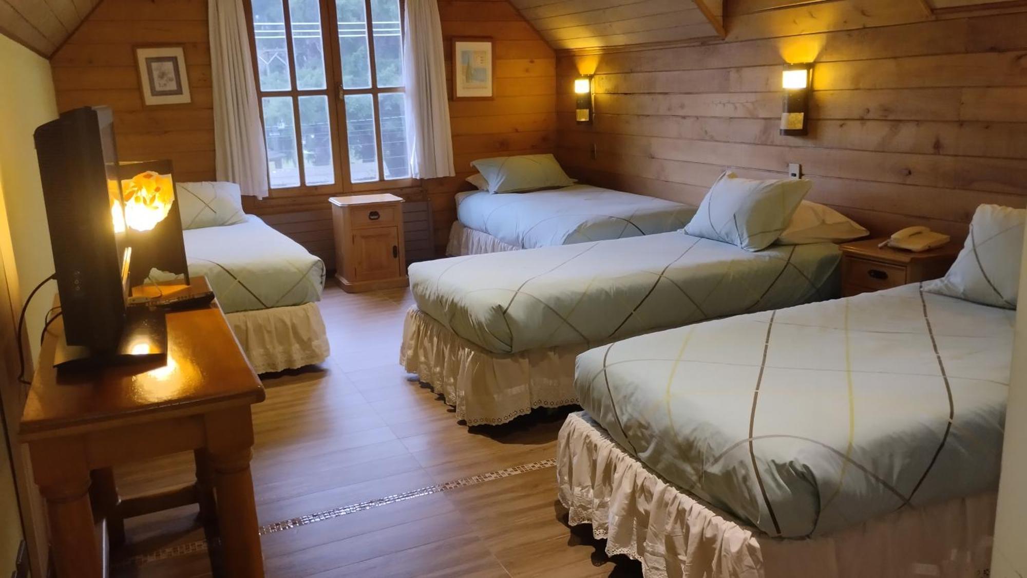 Hotel Malalhue Pucon Bagian luar foto