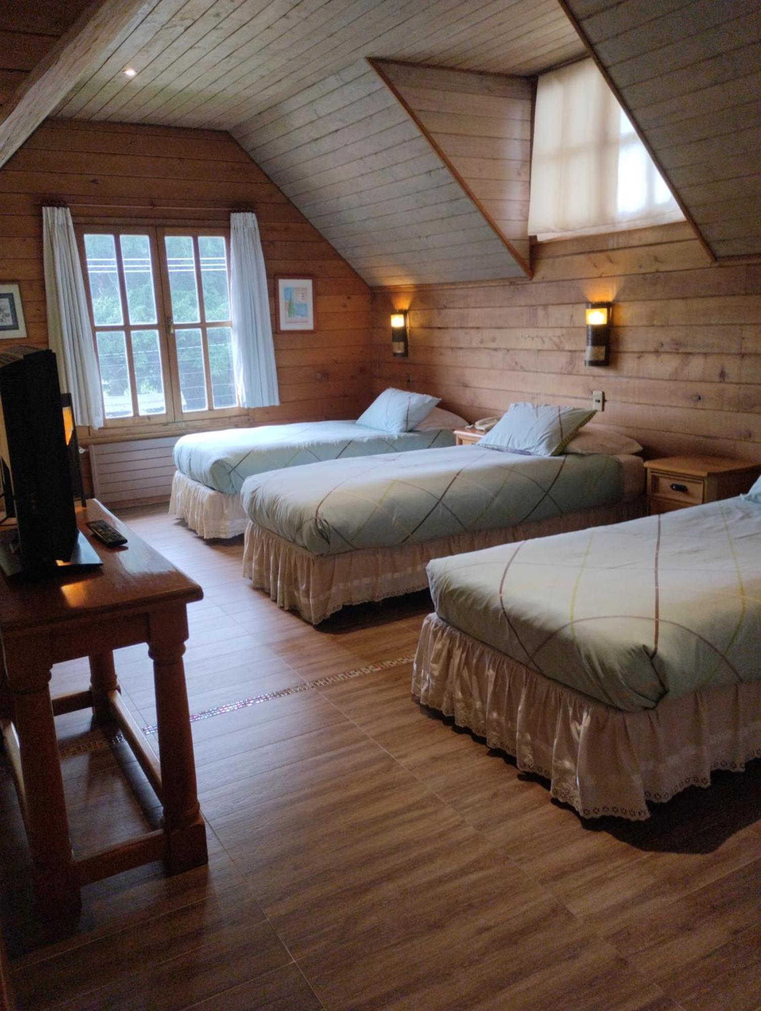 Hotel Malalhue Pucon Bagian luar foto