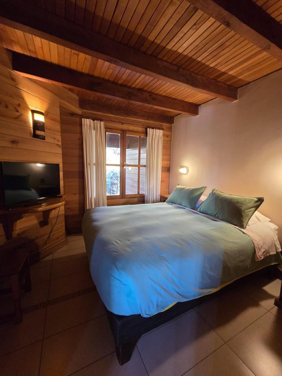 Hotel Malalhue Pucon Bagian luar foto