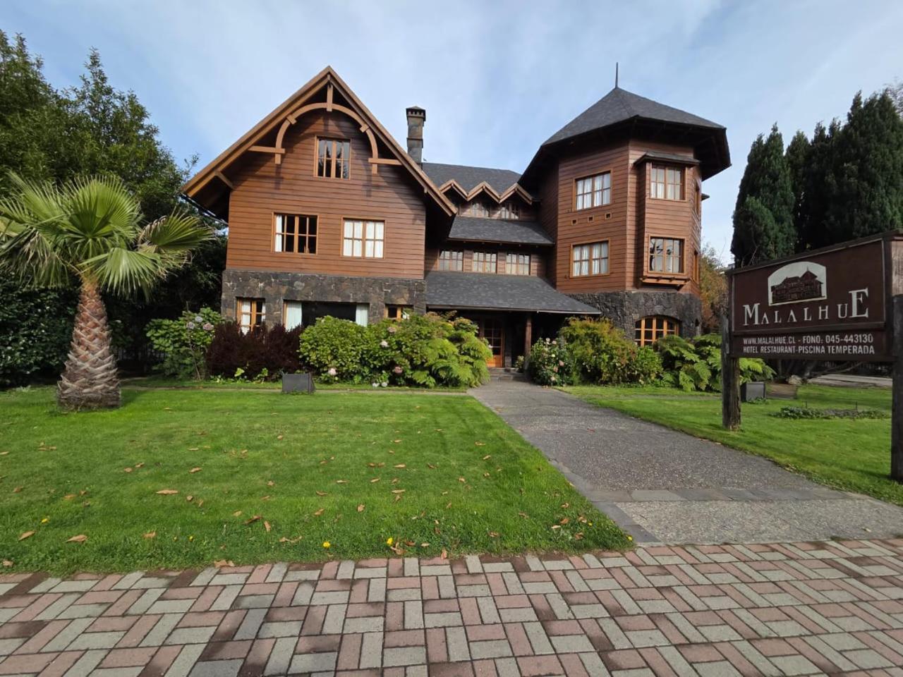 Hotel Malalhue Pucon Bagian luar foto